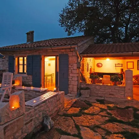 Tatil Evi Stancija Baladur In Rakovci - 3 Haeuschen Fuer Insgesamt 6 Personen Baladur 3 *